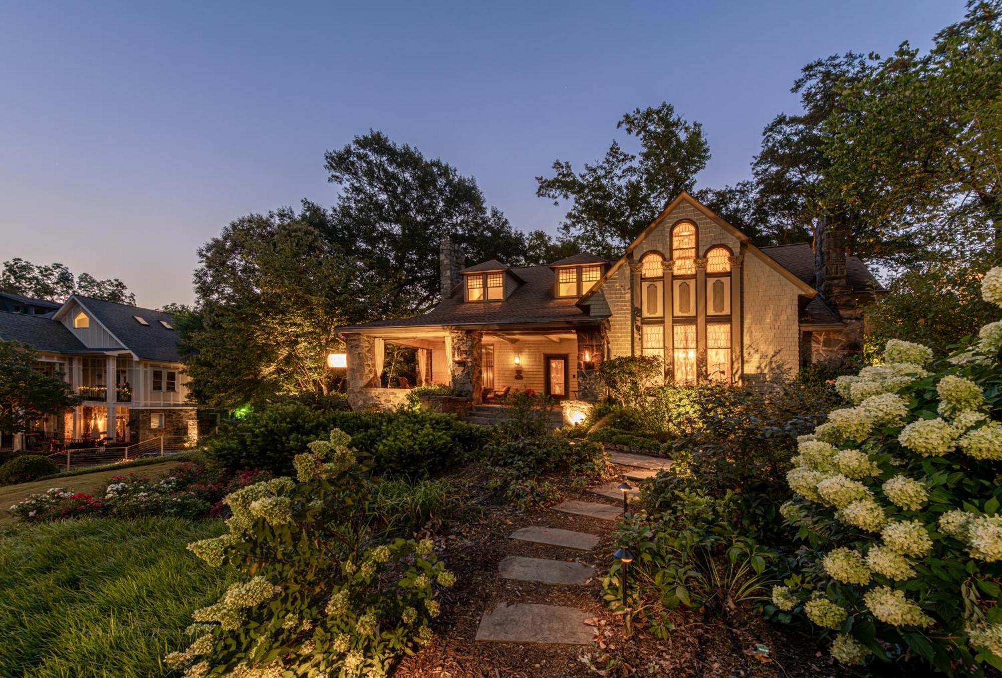 Stonehurst Place Bed & Breakfast Hotel Atlanta Exterior photo