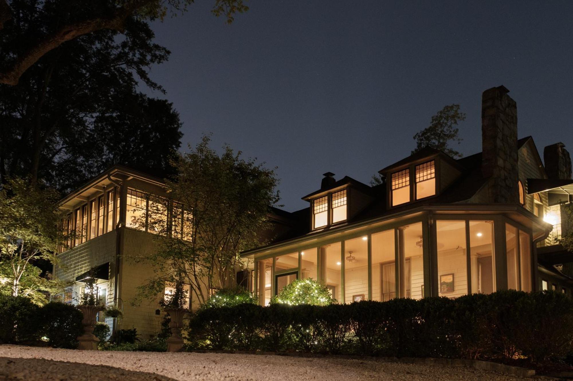 Stonehurst Place Bed & Breakfast Atlanta Exterior photo