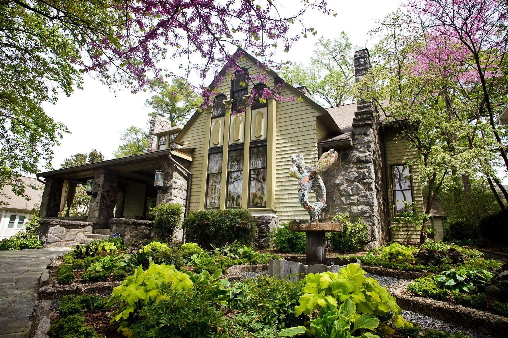 Stonehurst Place Bed & Breakfast Atlanta Exterior photo